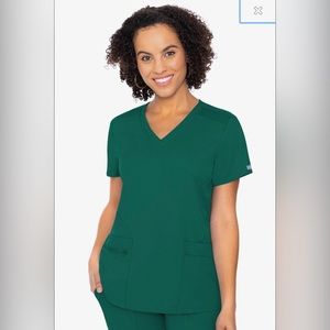 Touch by Med Couture touch scrub top XS
